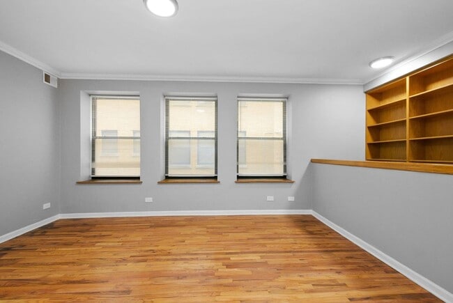 Photo - Duplex Two Bedroom Unit Available in South Shore