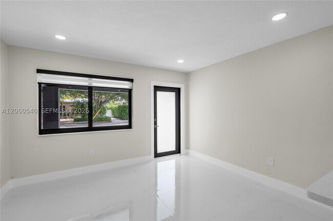 2640 SW 30th Ct Unidad A
