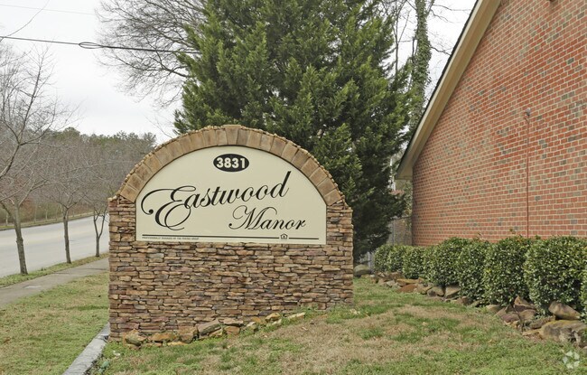 Photo - Eastwood Manor Apartments