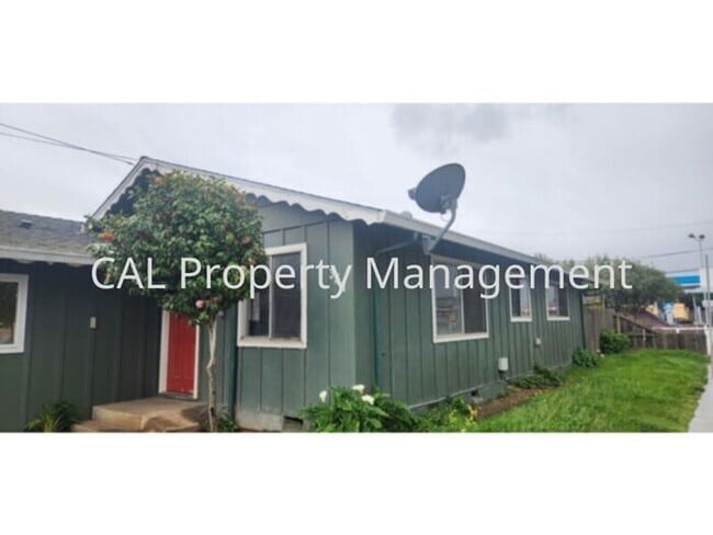 Building Photo - Quaint Home for rent in Greenfield