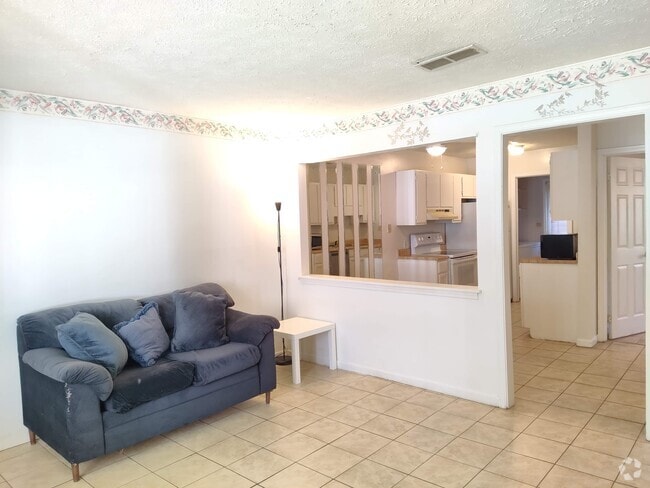 Building Photo - 755 Burcale Rd Unit F1 Rental