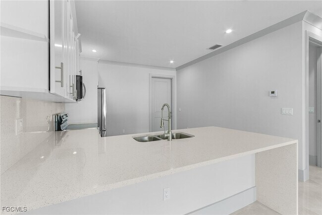 Photo - 2378 Hunter Blvd