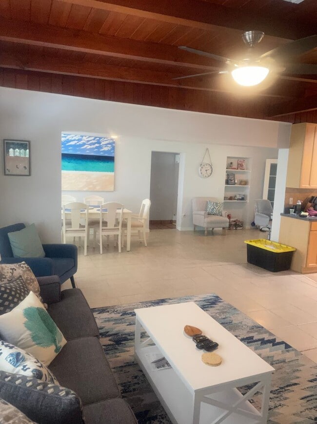 Photo - 428 Court St