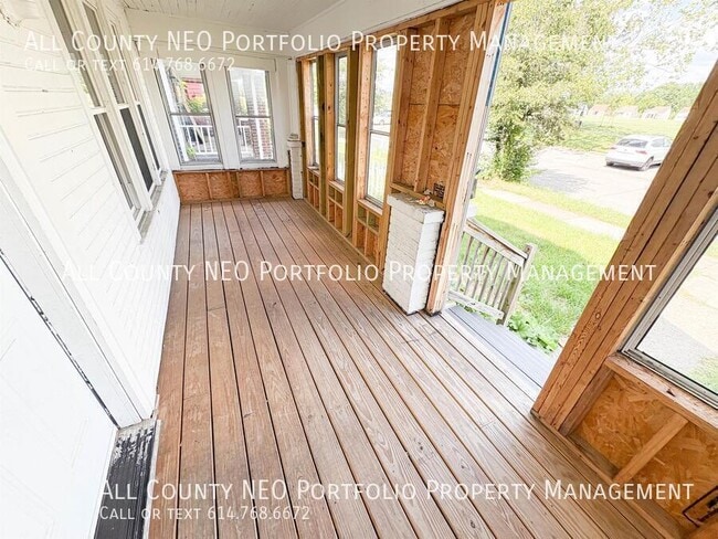 Photo - 511 Fairfield Ave