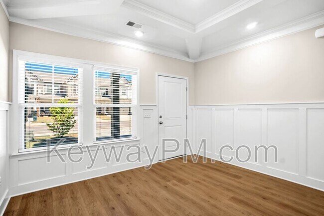 Photo - 3045 Venetian Dr