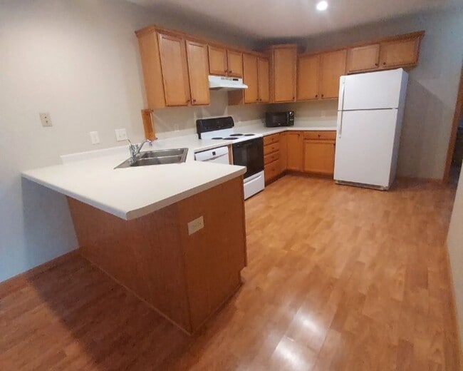 Photo - Nice 2 Bedroom 1.5 Bathroom Townhome in Hudson