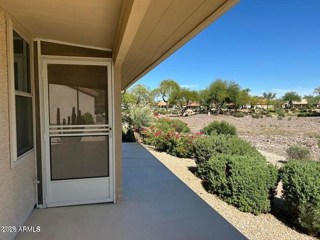 Photo - 1807 E Lindrick Dr