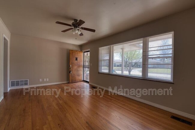 Photo - 3809 NW 51st St