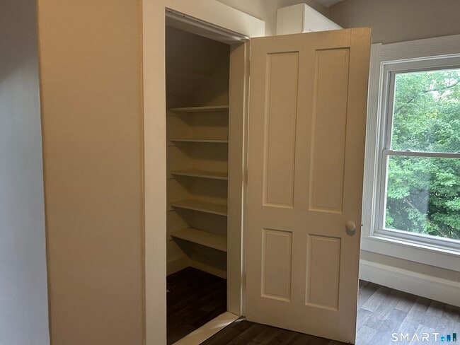 6 Beech Dr Unit 7