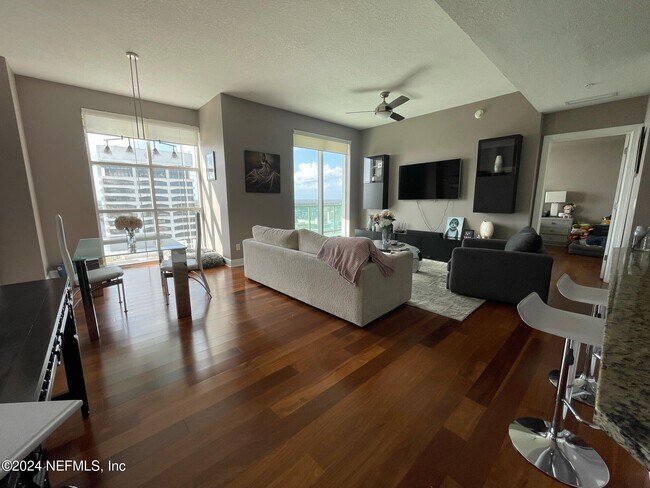 Photo - 1431 Riverplace Blvd Unit 3302