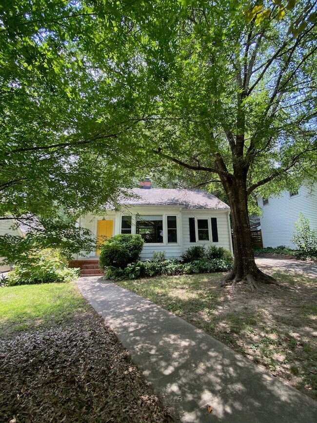 Photo - 2123 Sprunt Ave