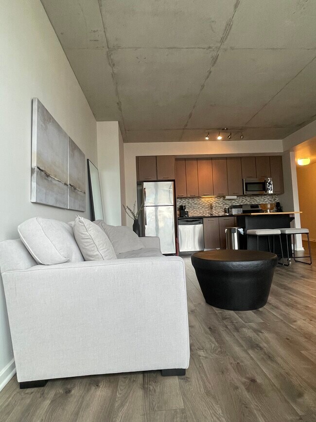 Photo - 659 W Randolph St Unit #903