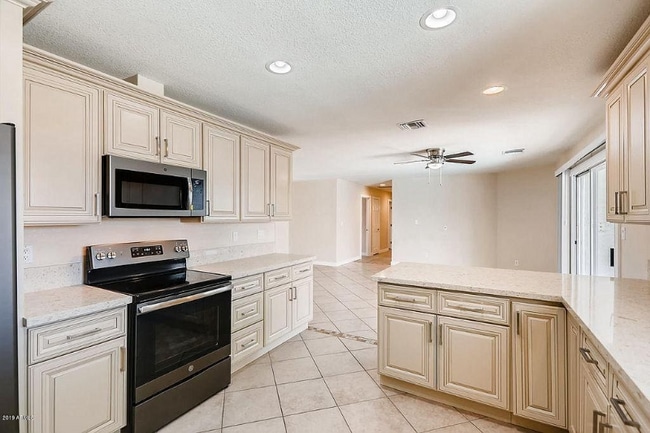 Photo - 814 W Villa Maria Dr