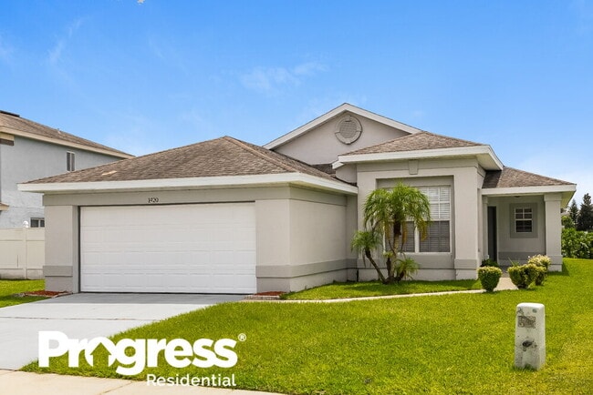 Photo - 1420 Brook Hollow Dr