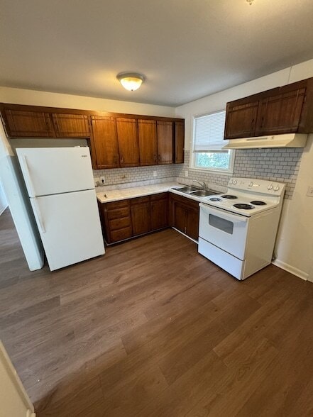 Photo - 301 Bridge Ave