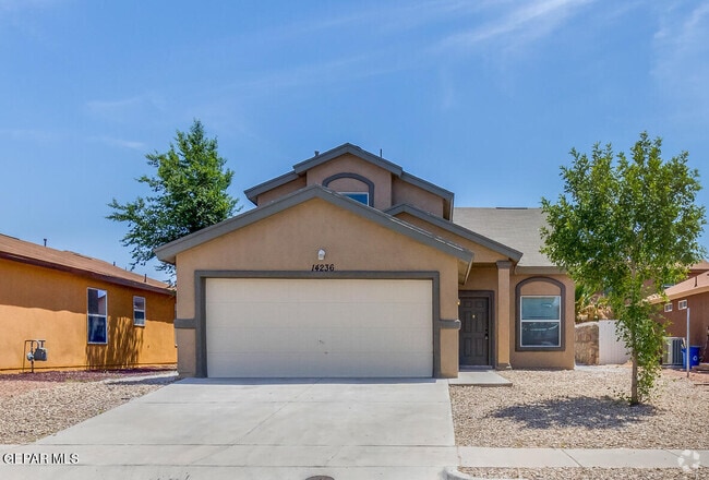 Building Photo - 14236 Gil Reyes Dr Rental