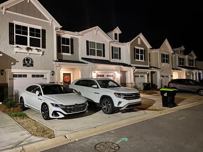 Photo - 3 Bedroom 2.5 Bathroom