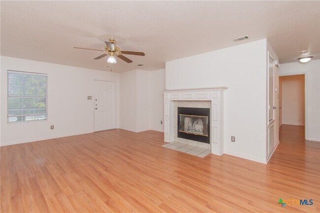 2907 Lantana Dr