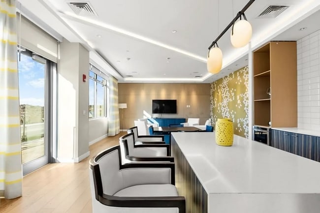 Photo - 82 Fenwood Rd Unit 1007