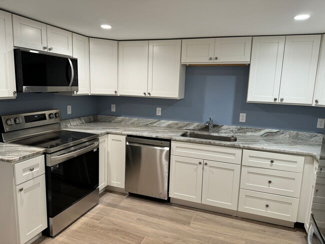 Building Photo - 58 Lebanon St Unit 2