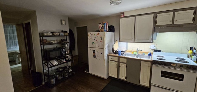 4284 Division Hwy Unit 2F
