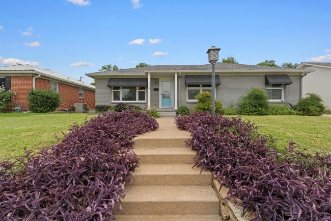 Photo - 1113 N New Rd