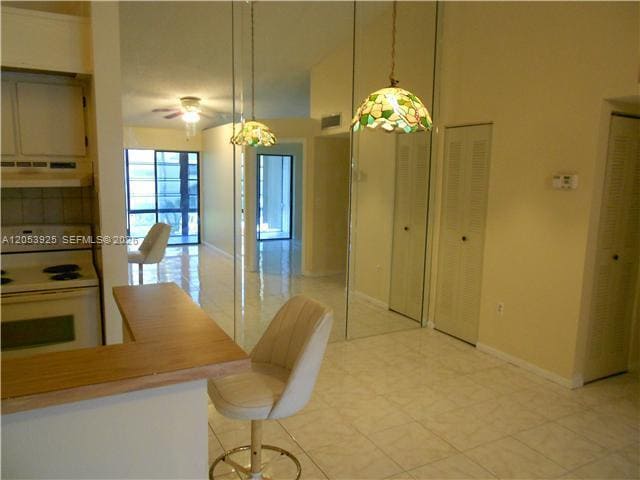 Photo - 829 NE 199th St Unit 204