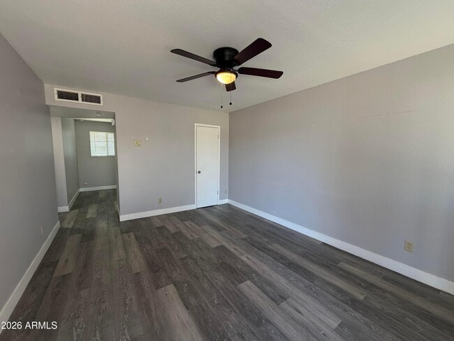 Photo - 1833 E Harvard St Unit Apt 3