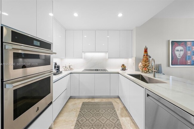 Photo - 13633 Deering Bay Dr Unit 256