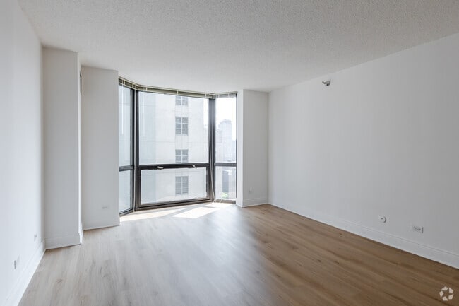1-BR/1BA Living Area