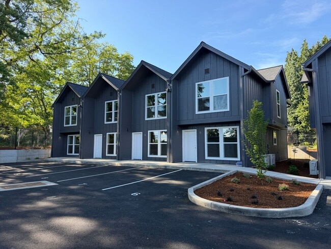 Building Photo - 1/2 OFF FIRST MONTHS RENT! New Construction, Beautiful, Townhomes! 2 & 3 BEDRM UNITS AVAILABLE