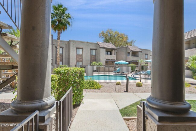 Building Photo - 5995 N 78th St Unit 1043 Rental