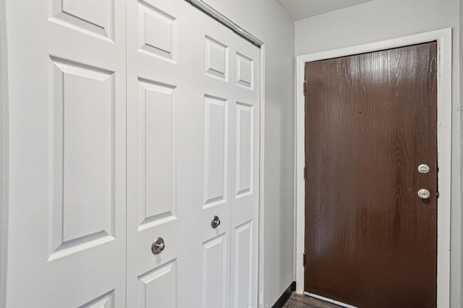 River Raisin Apartments
