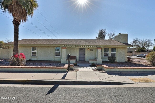 Building Photo - 1355 E McLellan Rd