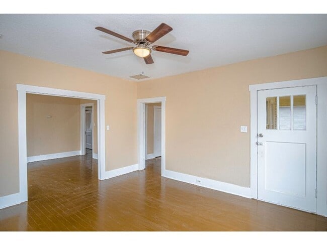 Photo - Nice 3 BR Rental Near Downtown