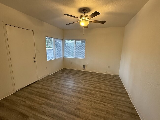 Photo - The Crossings Apartments