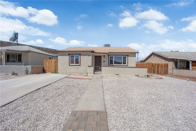 Photo - 433 N 10th St