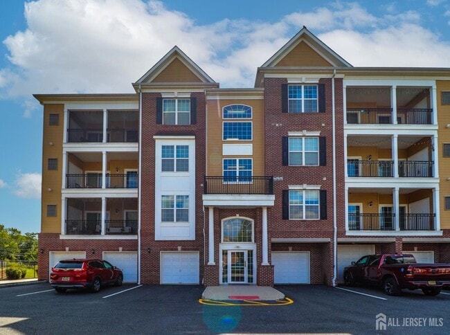 Photo - 613 Doral Ct