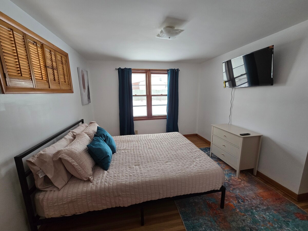 Photo - 44 Aurora Dr