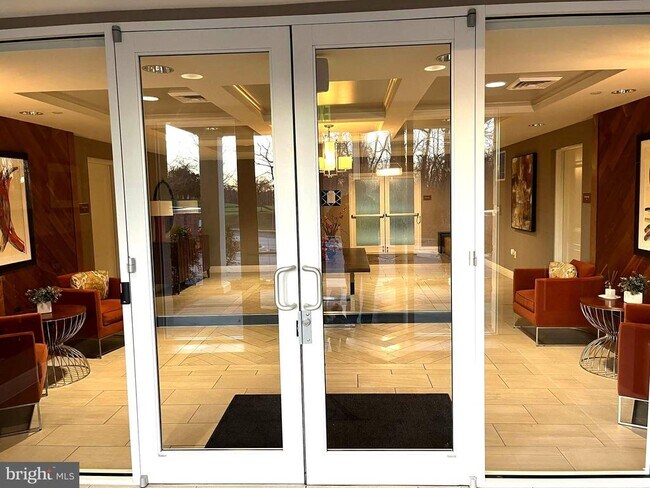 Building Photo - 10520 Resort Road Unit 203