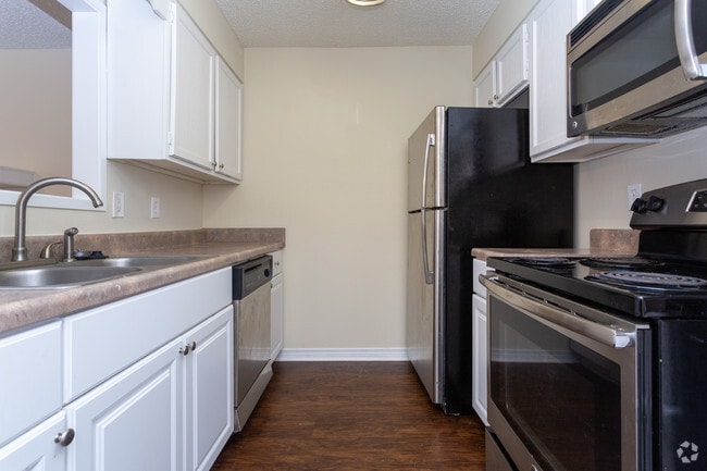 1BR,1BA-900sft-Updated