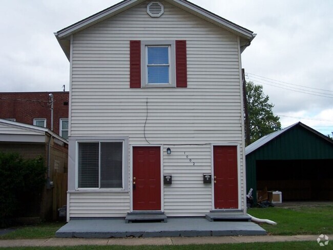 Building Photo - 1002 Auburn St Unit 2 Rental