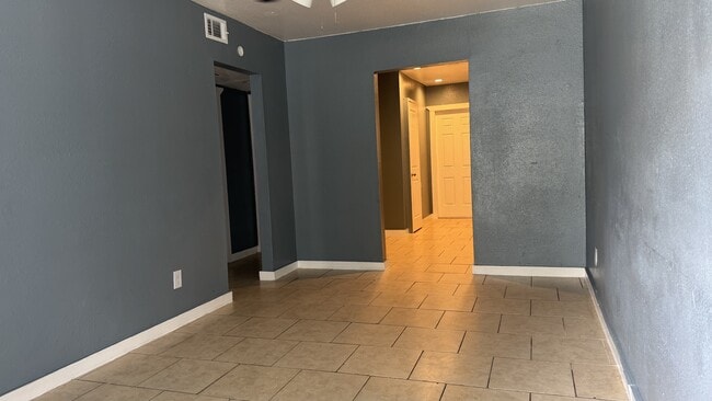Photo - 1054 Maynard St