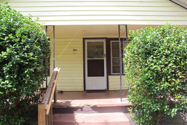 Photo - 3 bedroom, 1 Bathroom Home in Clemson, SC