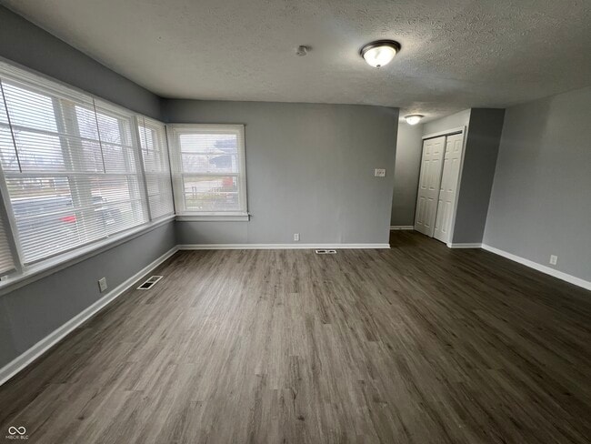 Photo - 1919 S Keystone Ave