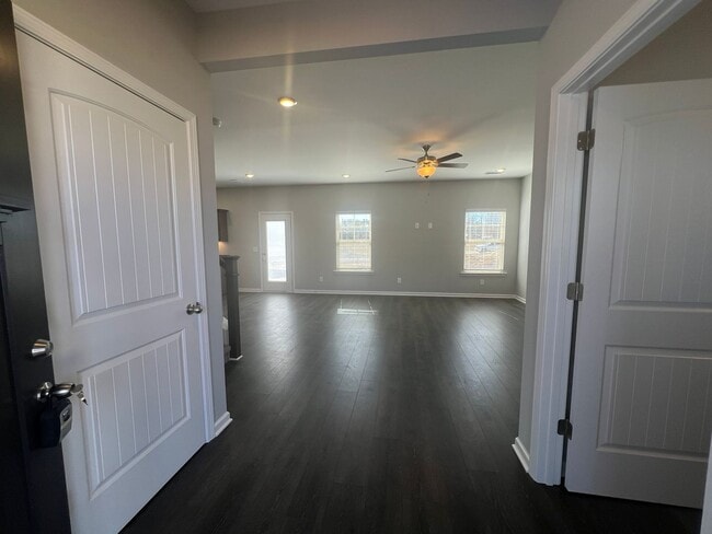 Photo - 41 Country Cir