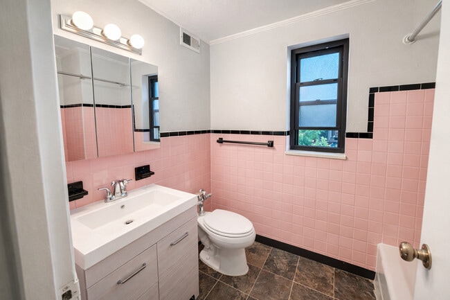 Photo - Fieldbrook Apartments