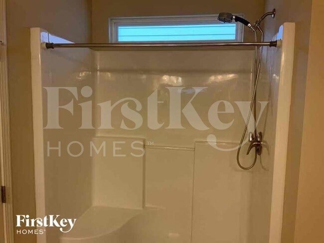 Photo - 436 Parkstone Dr