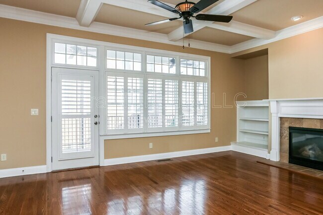 Photo - 1258 DeKalb Ave NE