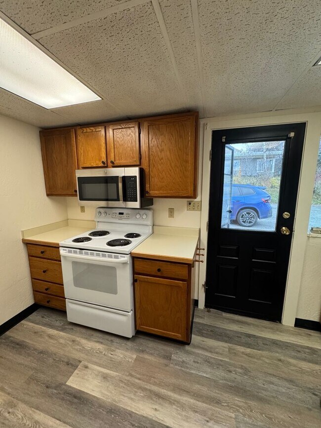 Photo - 1752 W 11th Ave Unit B